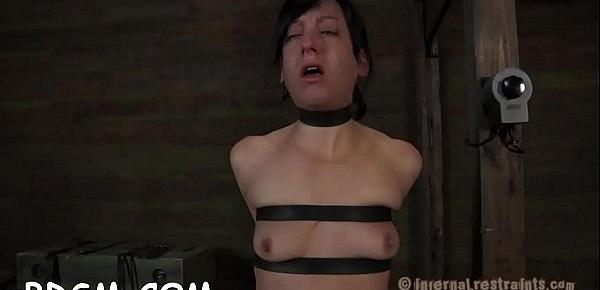  Gagged playgirl gets her racks bounded and clamped